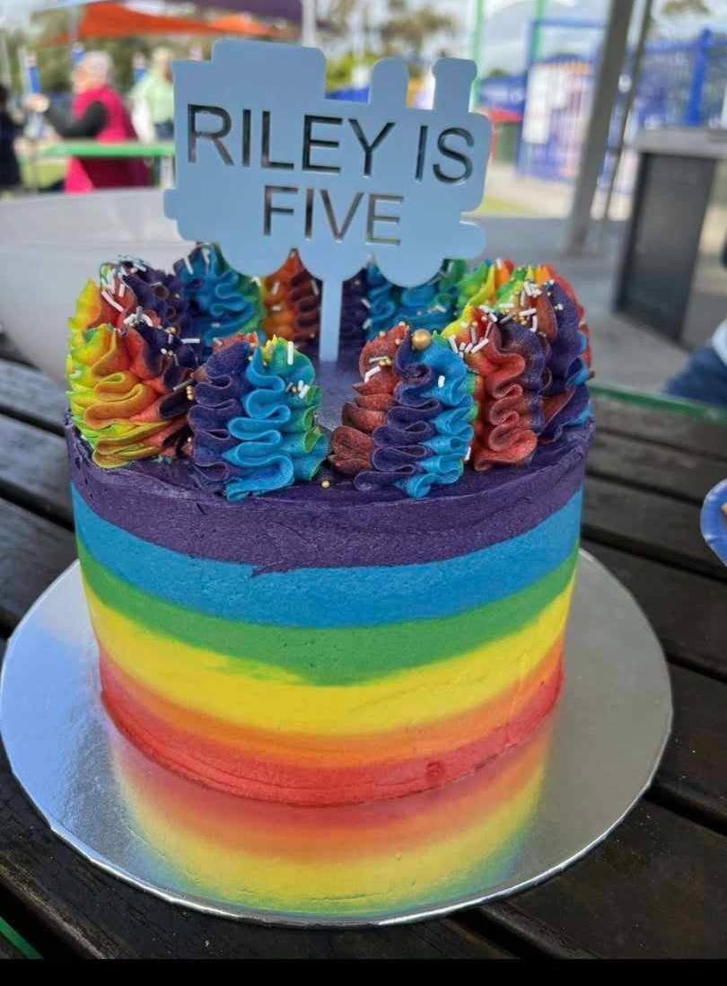 Double layer acrylic cake topper